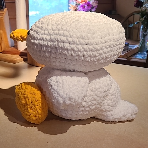 Duck plushie - Picture 2 of 4